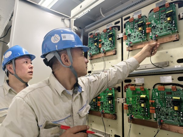 在线股票配资 掀起“全员参与、人人排查”热潮！国家电投上海电力多举措构筑安全防线